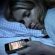 هذا ما يسببه النوم قرب الهاتف على صحتنا