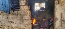 بالصور.. حياة البسطاء في غزة في أجواء الشتاء