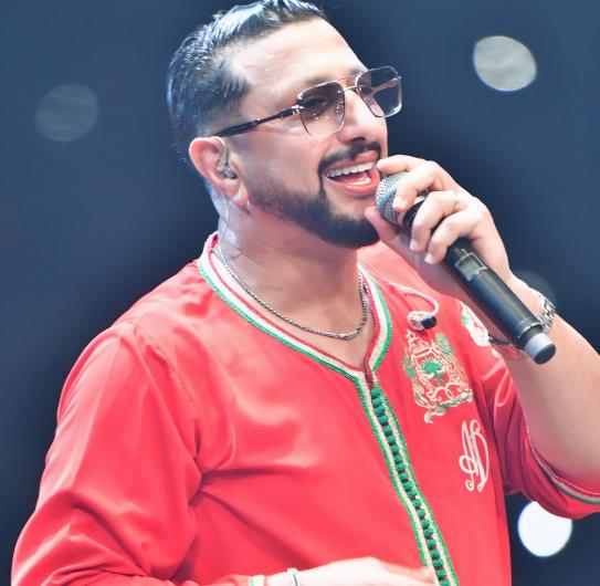 عندليب الأغنية الشعبية  الداودي يحقق رقما قياسيا في مهرجان الشواطئ بالمضيق بحضور أزيد من 250 الف شخص