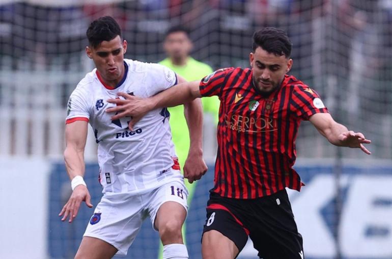 
                                    تعادل بطعم الصمود… أولمبيك آسفي يعود بنتيجة ثمينة من قلب الجزائر