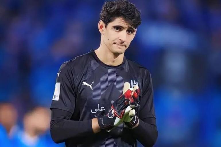 عاصفة انتقادات تطال ياسين بونو بعد خروج الهلال الآسيوي