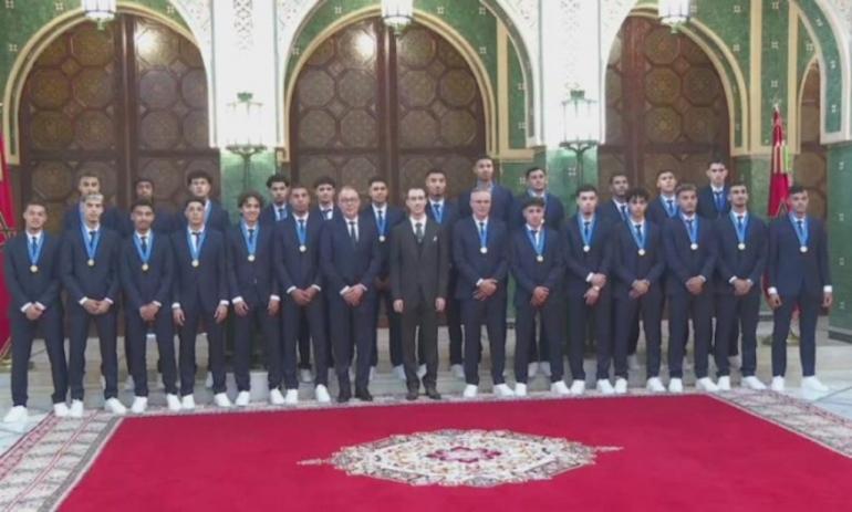 بتوجيهات ملكية سامية.. الأمير مولاي الحسن يترأس حفلاً مهيباً لتكريم أبطال العالم من المنتخب الوطني لأقل من 20 سنة