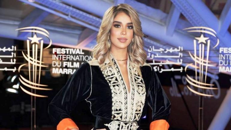 
                                    كريمة غيث تتحدث عن واقعة صادمة بعد العثور على جهاز تجسس داخل سيارتها