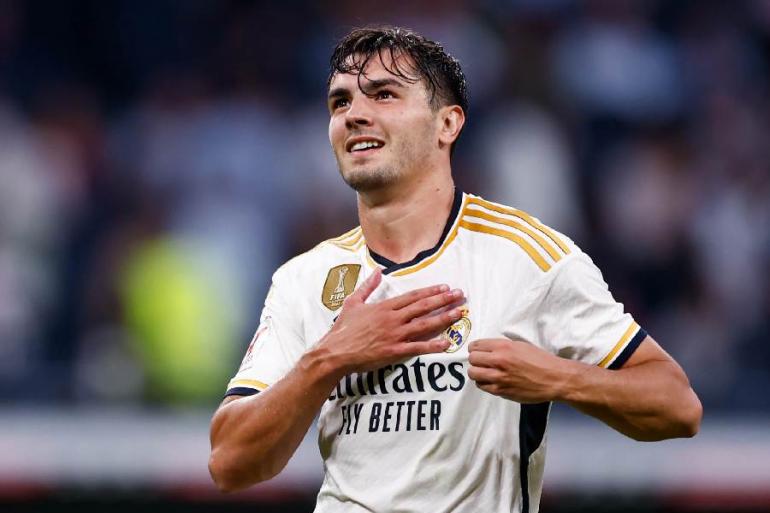 
                                    باريس سان جيرمان يترصد إبراهيم دياز… وريال مدريد يدرس خياراته