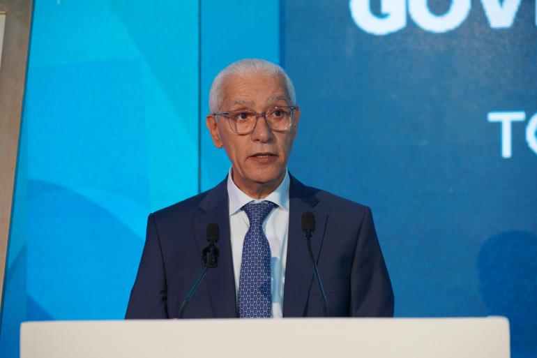 الطالبي العلمي من الرباط: إفريقيا ليست قارة أزمات بل صعود ديمقراطي… والدعوة إلى عدالة رقمية عالمية