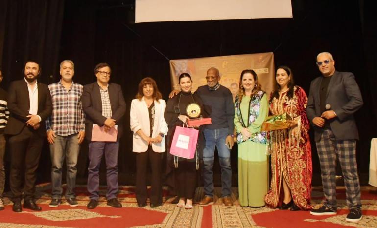 تكريم ربيع القاطي وفرح الفاسي وتتويج فيلم 